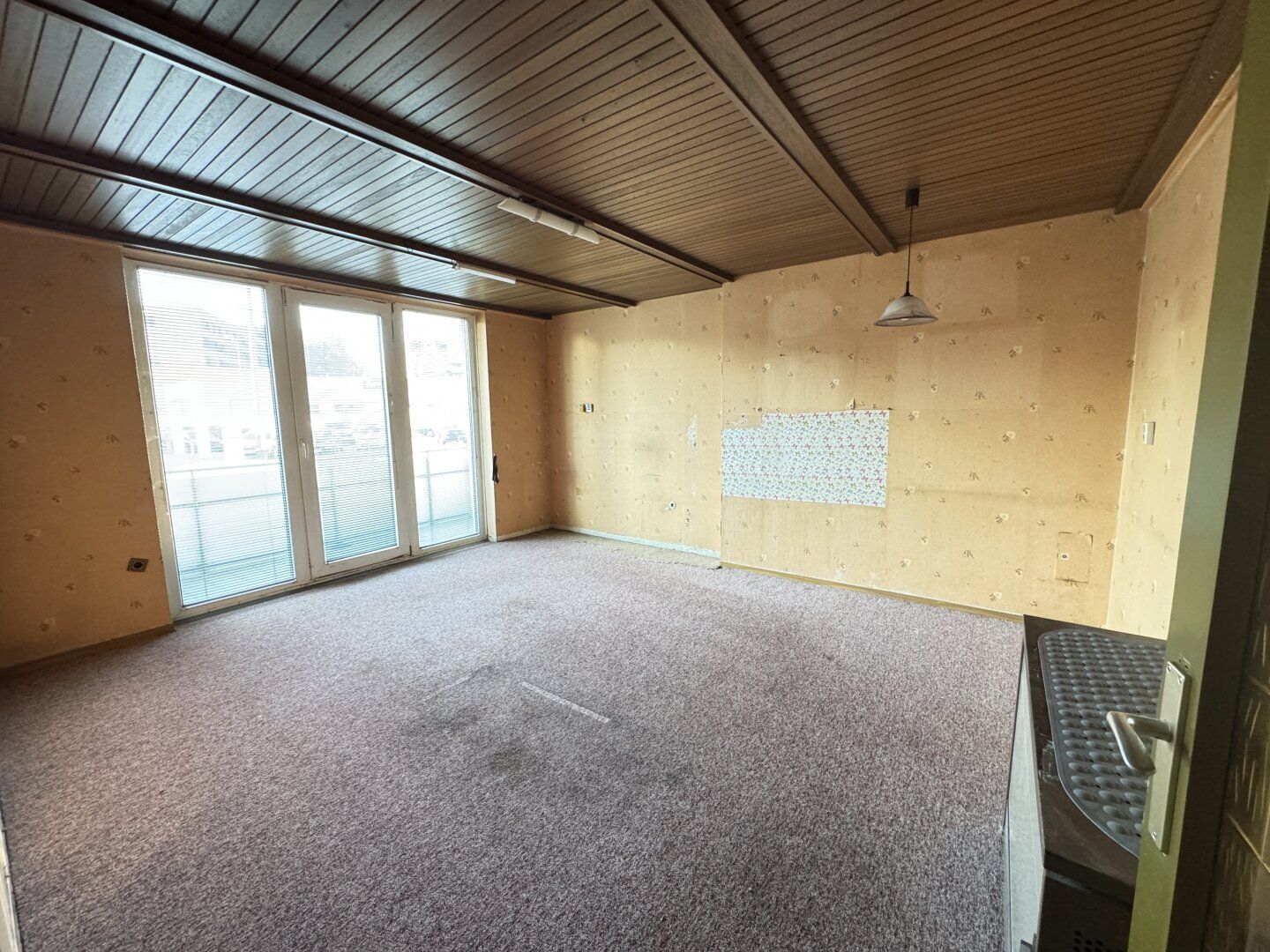 *Sanierungsbedürftiger Singlehit mit Loggia im Herzen von Brigittenau* Ab sofort verfügbar*