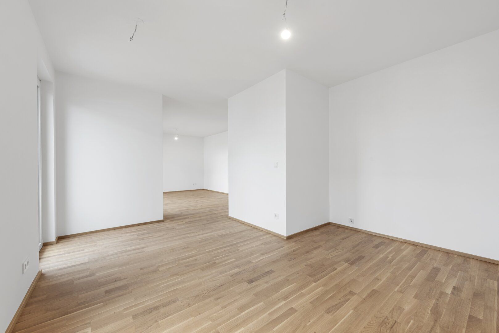 PROVISIONSFREI! Lichtdurchflutete 2-Zimmer-Wohnung mit Garten | Ideal geschnitten für viel Raum | Bezugsfertig - Ansicht 5