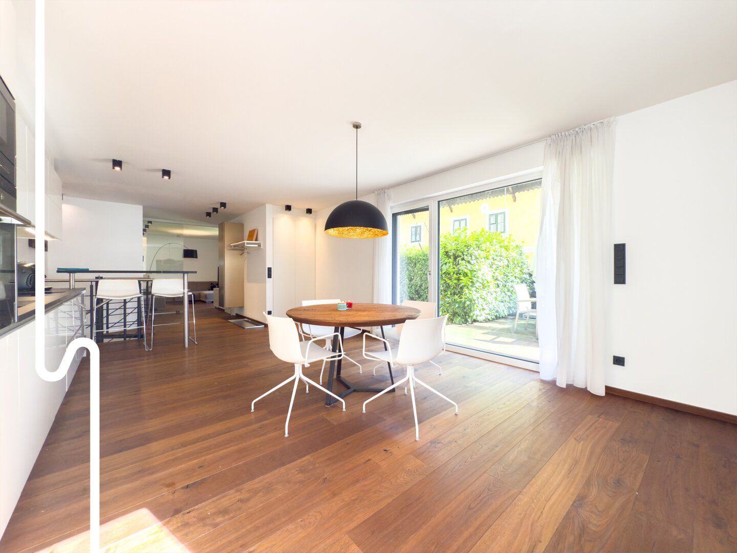 LA MAISON MORZG | Edle Garten-Maisonette mit Design-Interieur & Garten | 2 Parkplätze