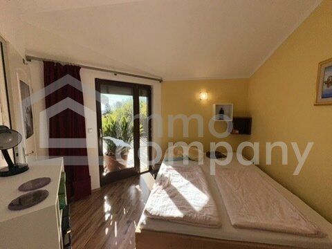 Haus in Schrebergartensiedlung, ständig Bewohnbar, Balkon, Terrasse, Pool, Gartenhütte und mehr. - Ansicht 6