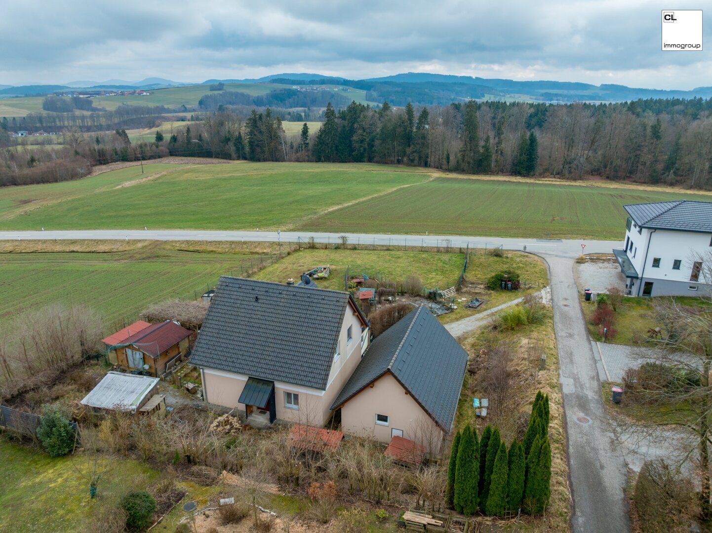 Einfamilienhaus mit großem Potenzial in ländlicher und sonniger Wohnlage