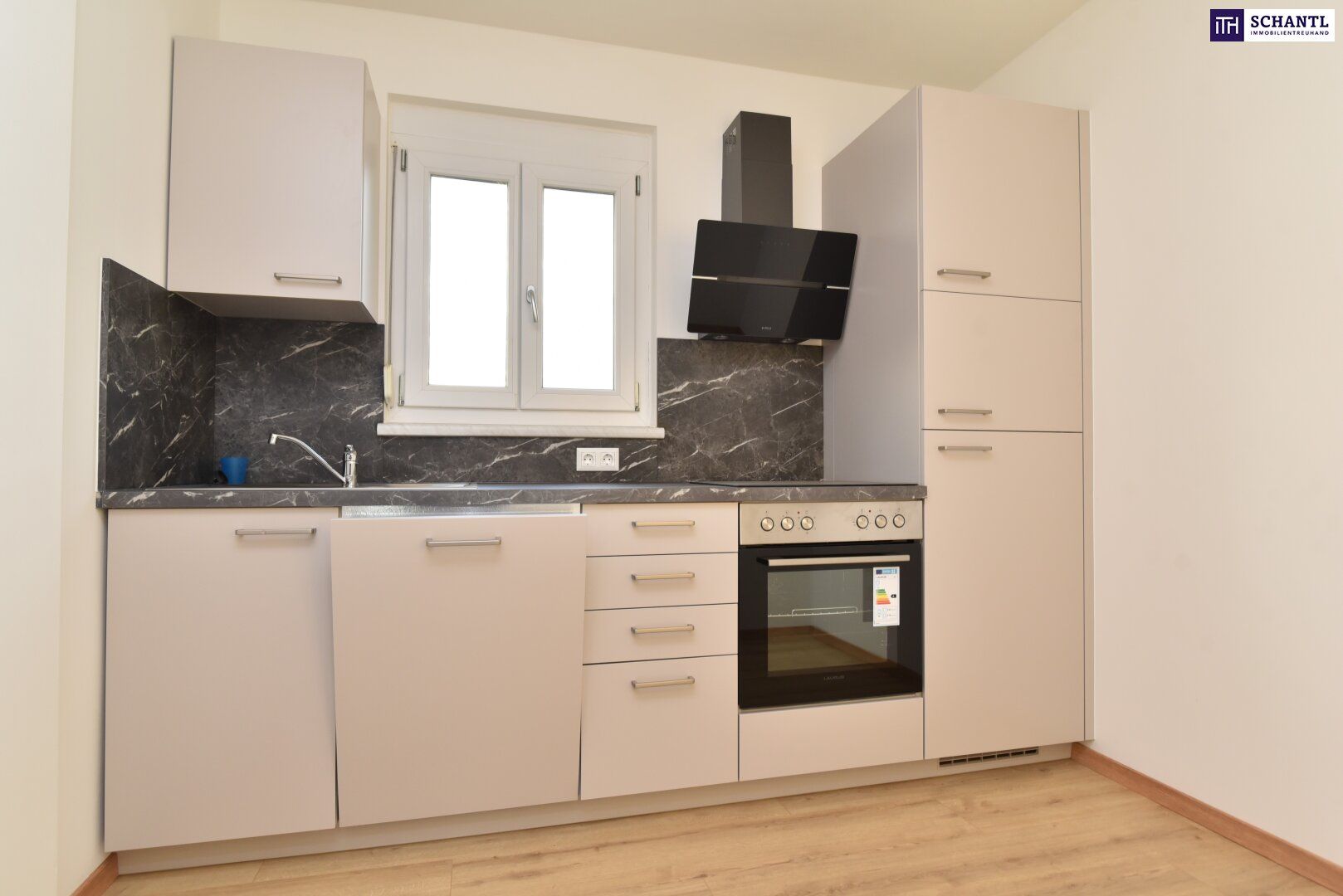 IM HERZEN VON GRAZ: Stylishe 2-Zimmer-Wohnung mit Panoramablick auf den Schlossberg - Toplage in Geidorf!