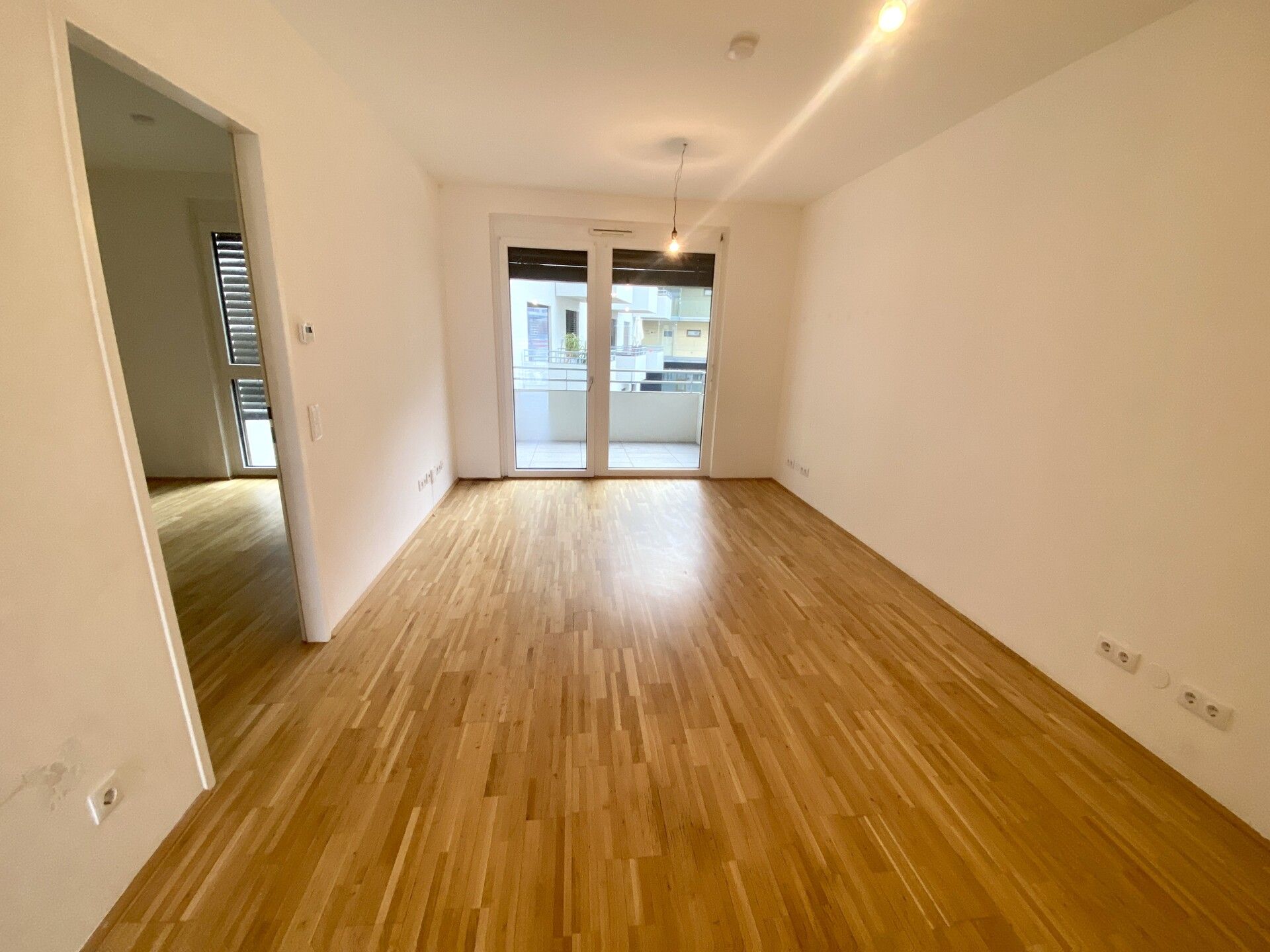 Moderne 2-Zimmer-Wohnung im 2.OG mit Balkon - ideal für Singles oder Paare - 8020 Graz