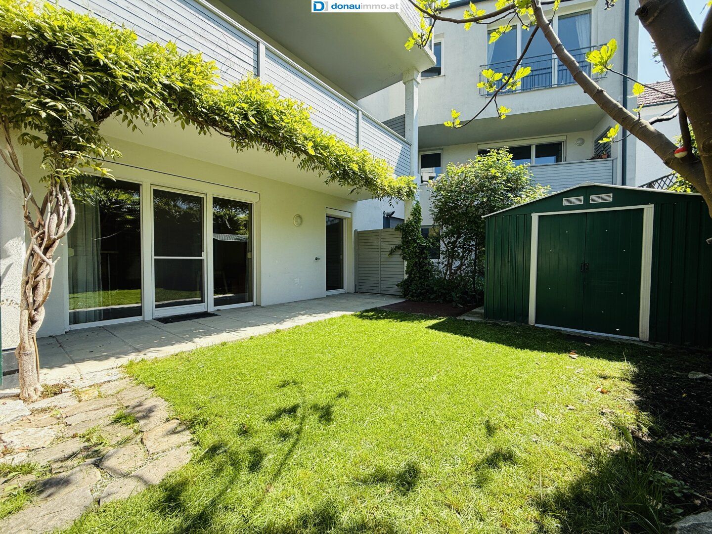 Gartenwohnung mit Terrasse und Garage in Krems an der Donau