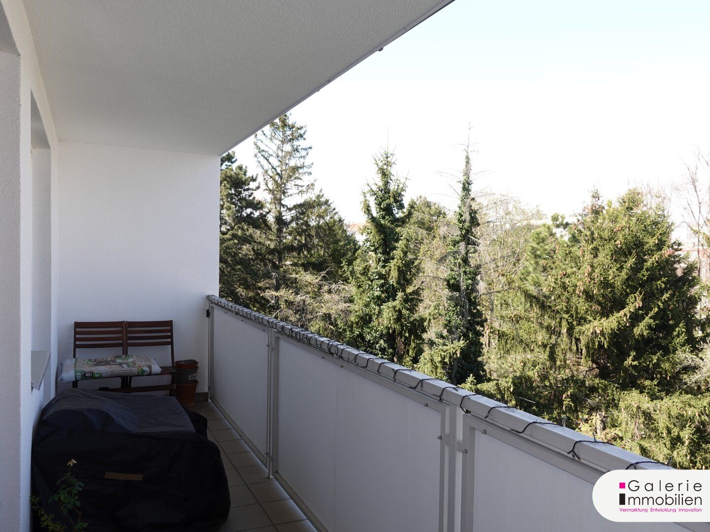 VIDEO: Schöne, helle 3-Zimmer-Wohnung mit großzügiger Loggia Nähe Liesinger Bad, Bahnhof und Riverside!