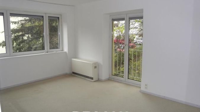12 Wohnzimmer