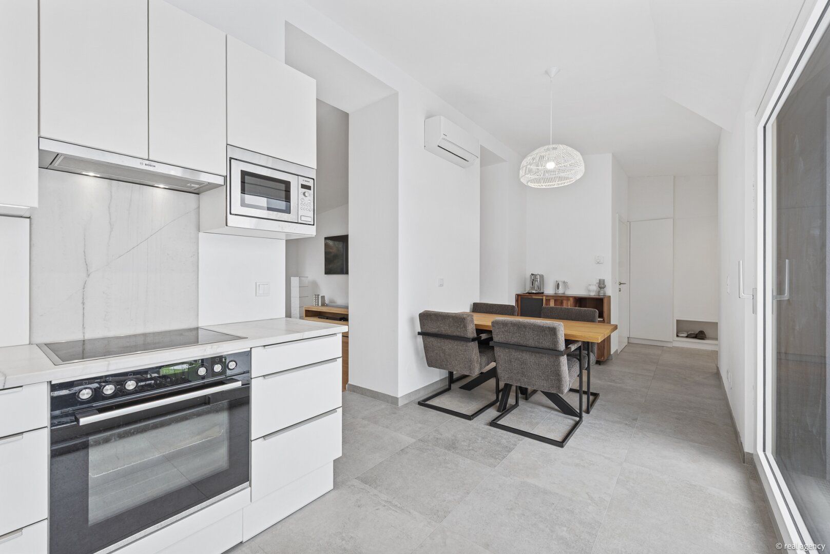 3-soban stan, 136 m²
