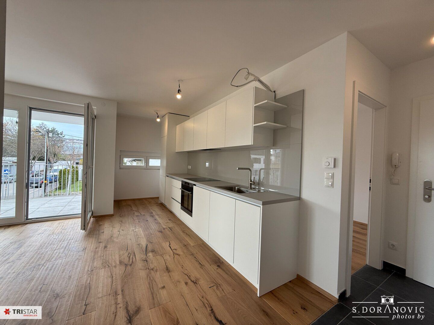 NEU! ++ KLINIKUM DONAUSTADT / CAMPUS DONAUSTADT ++ERSTBEZUG! ++ 2 NEUBAUWOHNUNGEN MIT BALKON NAHE U2 ASPERNSTRASSE ++ NEUE KÜCHE & KLIMAANLAGE ++ 1220 WIEN