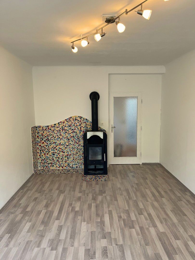 Helle 2-Zimmer-Wohnung mit Balkon - sofort einziehen & wohlfühlen!