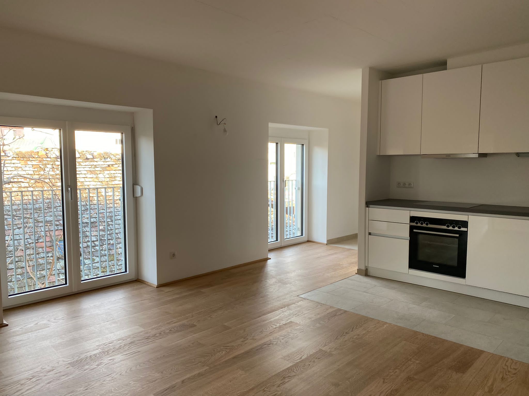 Ruhige, helle Dachgeschosswohnung mit grosser Dachterrasse