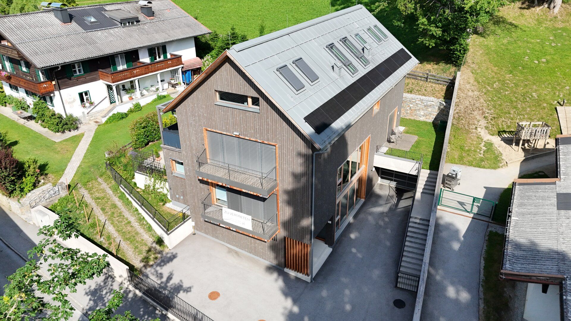Exklusive 2,5-Zimmer-Maisonettewohnung mit Terrasse und 2 TG-Stellplätze im Zentrum von Goldegg