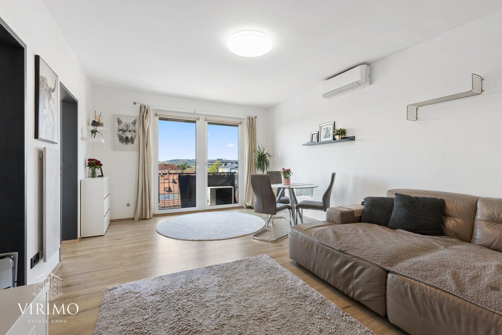 Moderne 3-Zimmer-Wohnung mit Klima und Parkplatzmöglichkeit