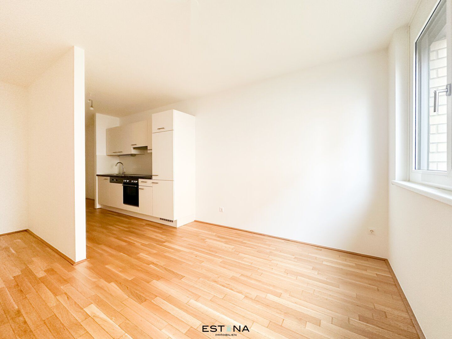 Wohnung perfekt für Singles Nähe U-Bahn Station U6