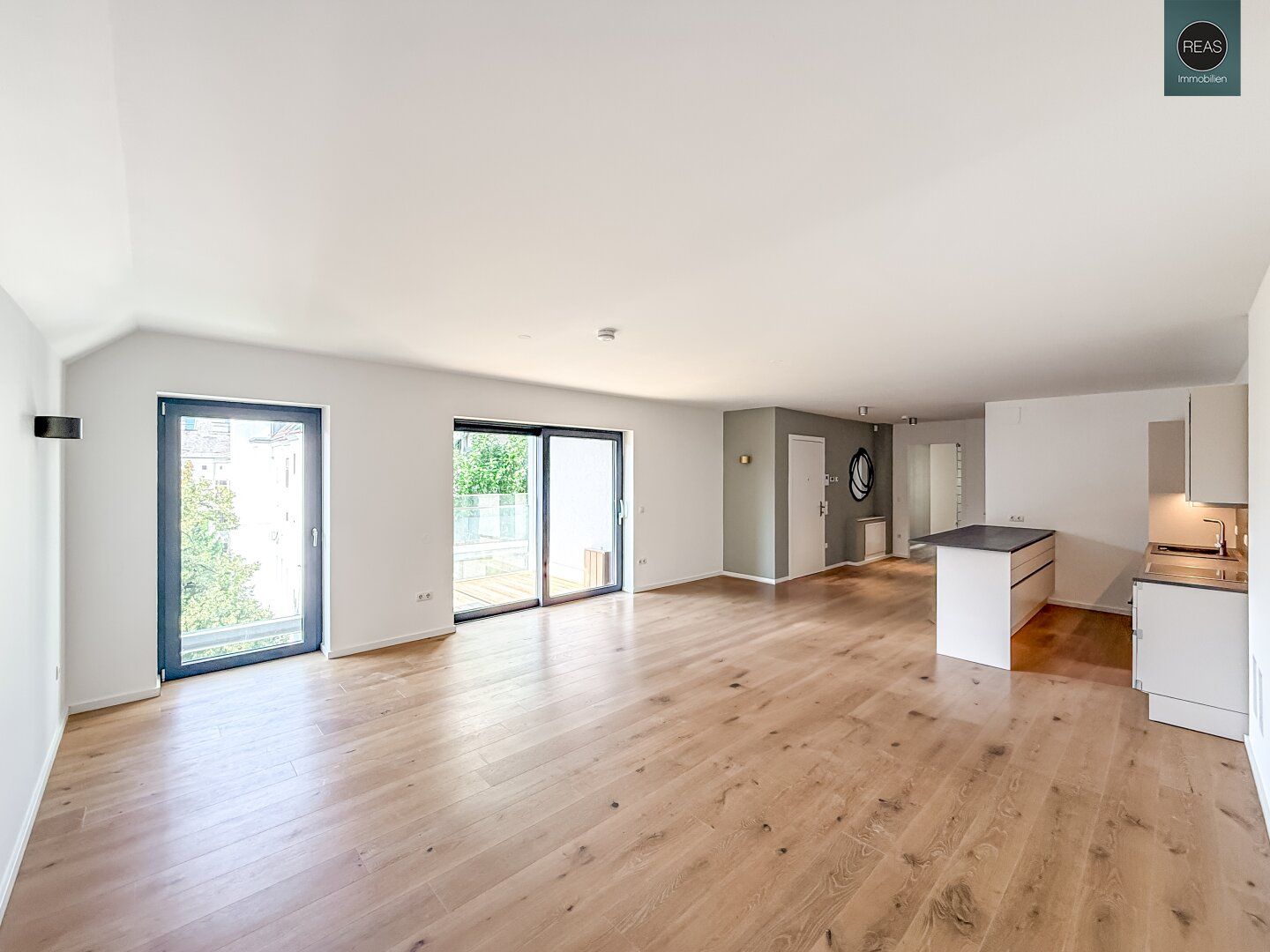 Provisionsfrei: Hochwertig ausgestattetes Apartment mit Balkon in Toplage nahe U3 Rochusgasse!