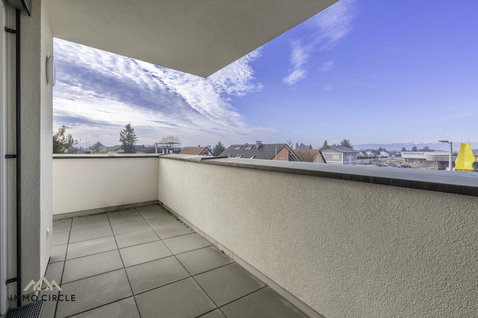 ++Wohnen in Kalsdorf++3-Zimmer-Wohnung mit Loggia und Terrasse - AB SOFORT VERFÜGBAR
