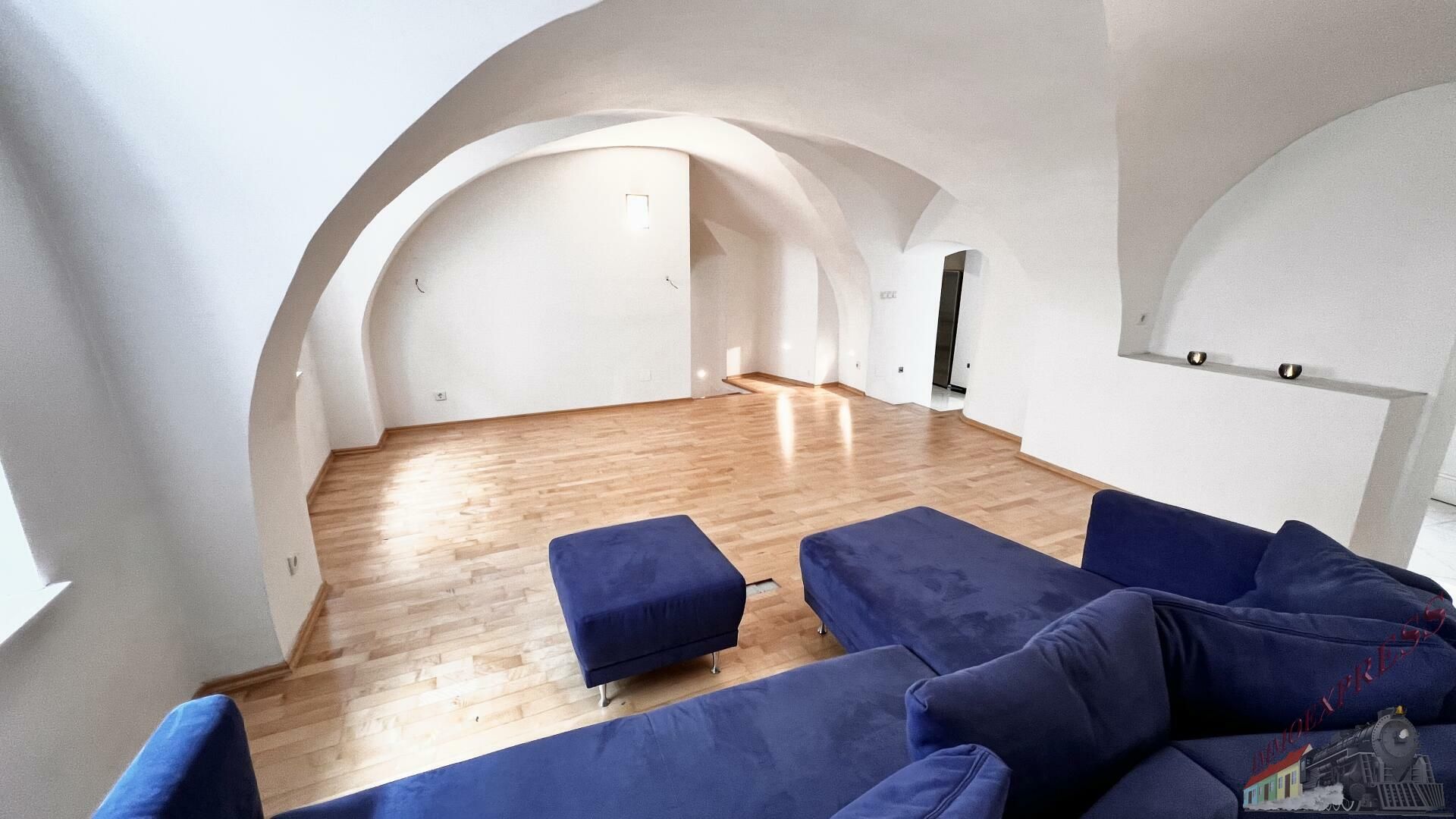 Wohnung/Praxis/Büro/Atelier im historischen Zentrum von Klosterneuburg
