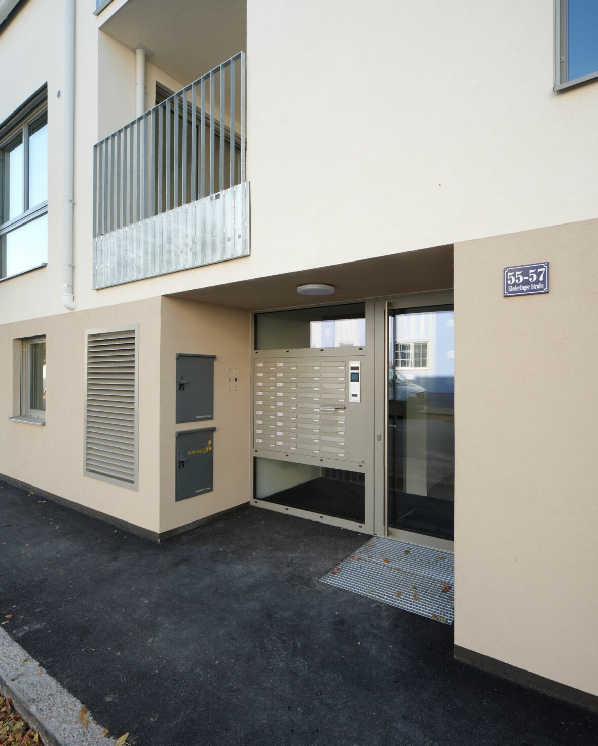 gut geschnittene 3 Zimmer-Wohnung mit großzügiger Terrasse inkl. KÜCHE_Top 24_PROVISIONSFREI! _