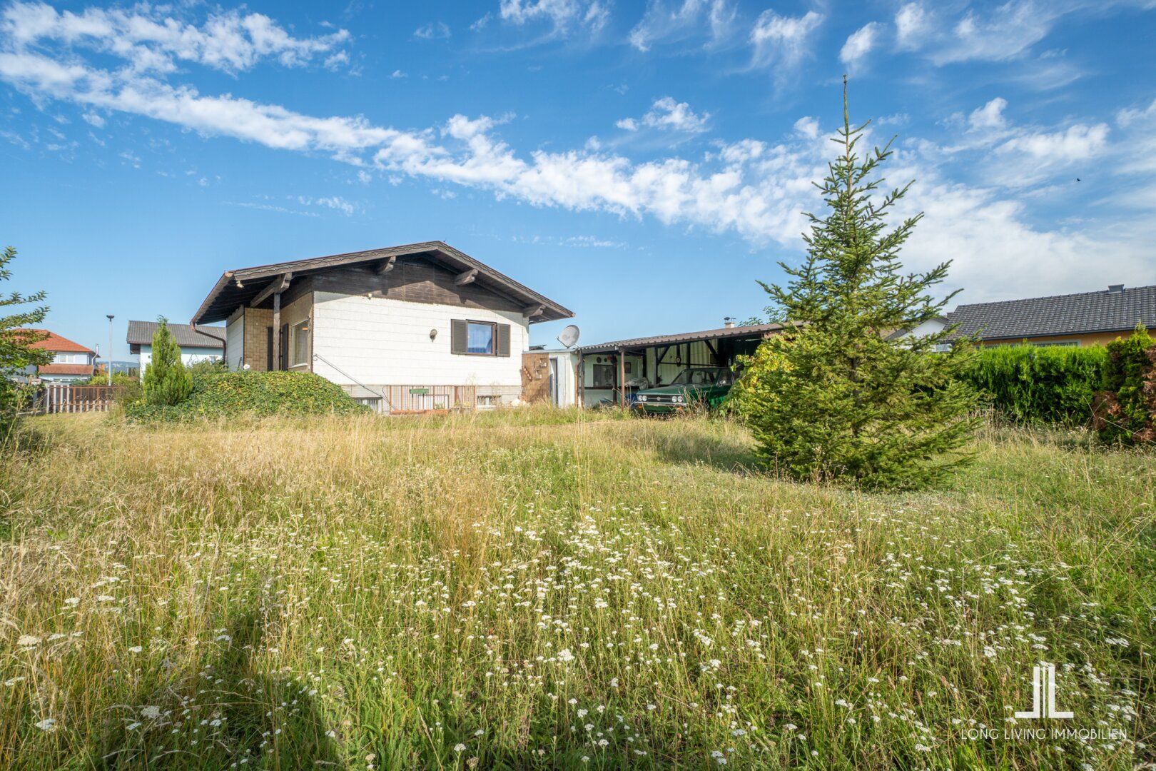 Wohnen mit Ruhe und Privatsphäre - Einfamilienhaus mit Garten und Keller