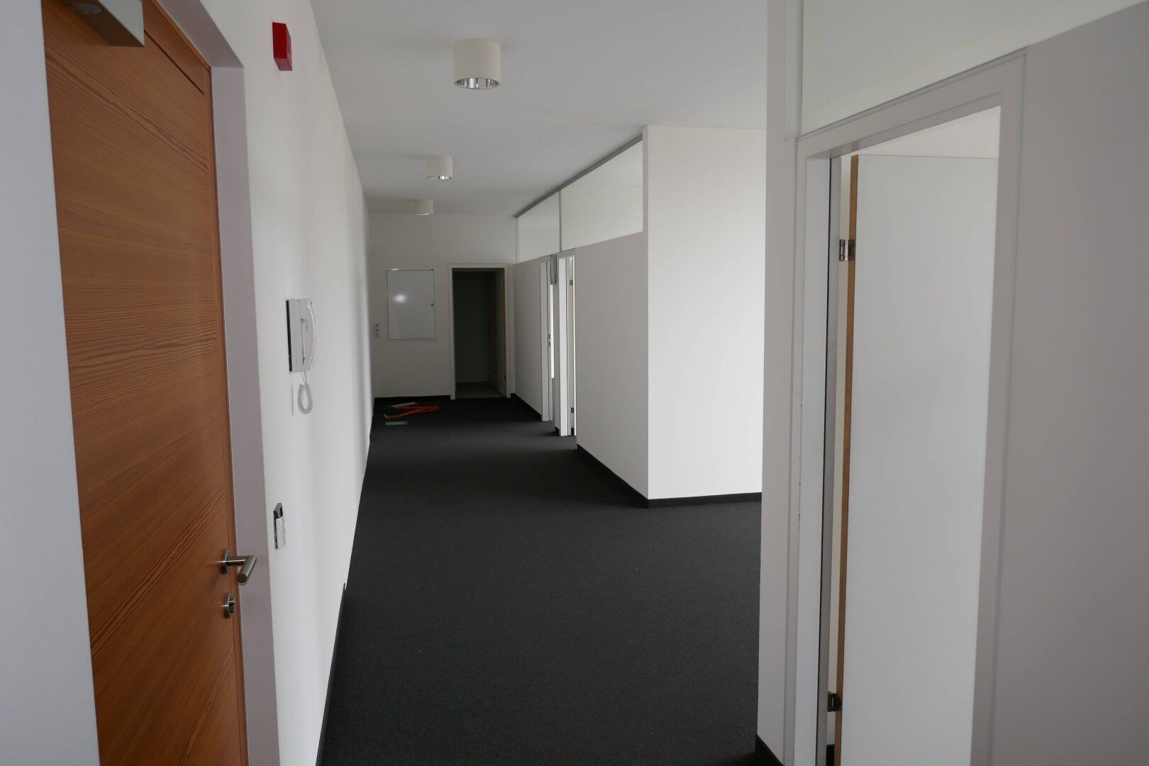 Geschäfts-/Praxisfläche in bester Lage - Ansicht 4