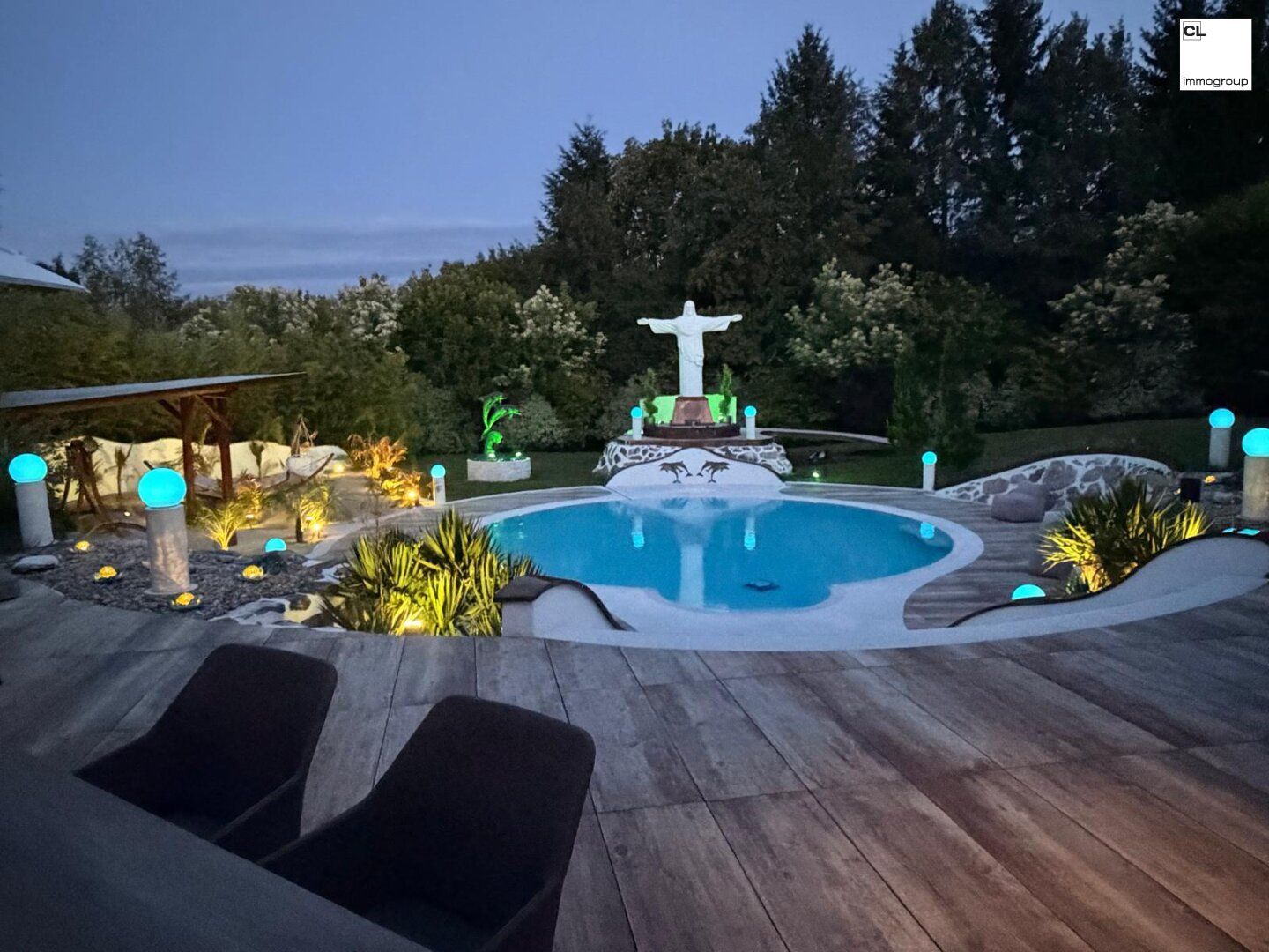 House, 440 m², land 5712 m²