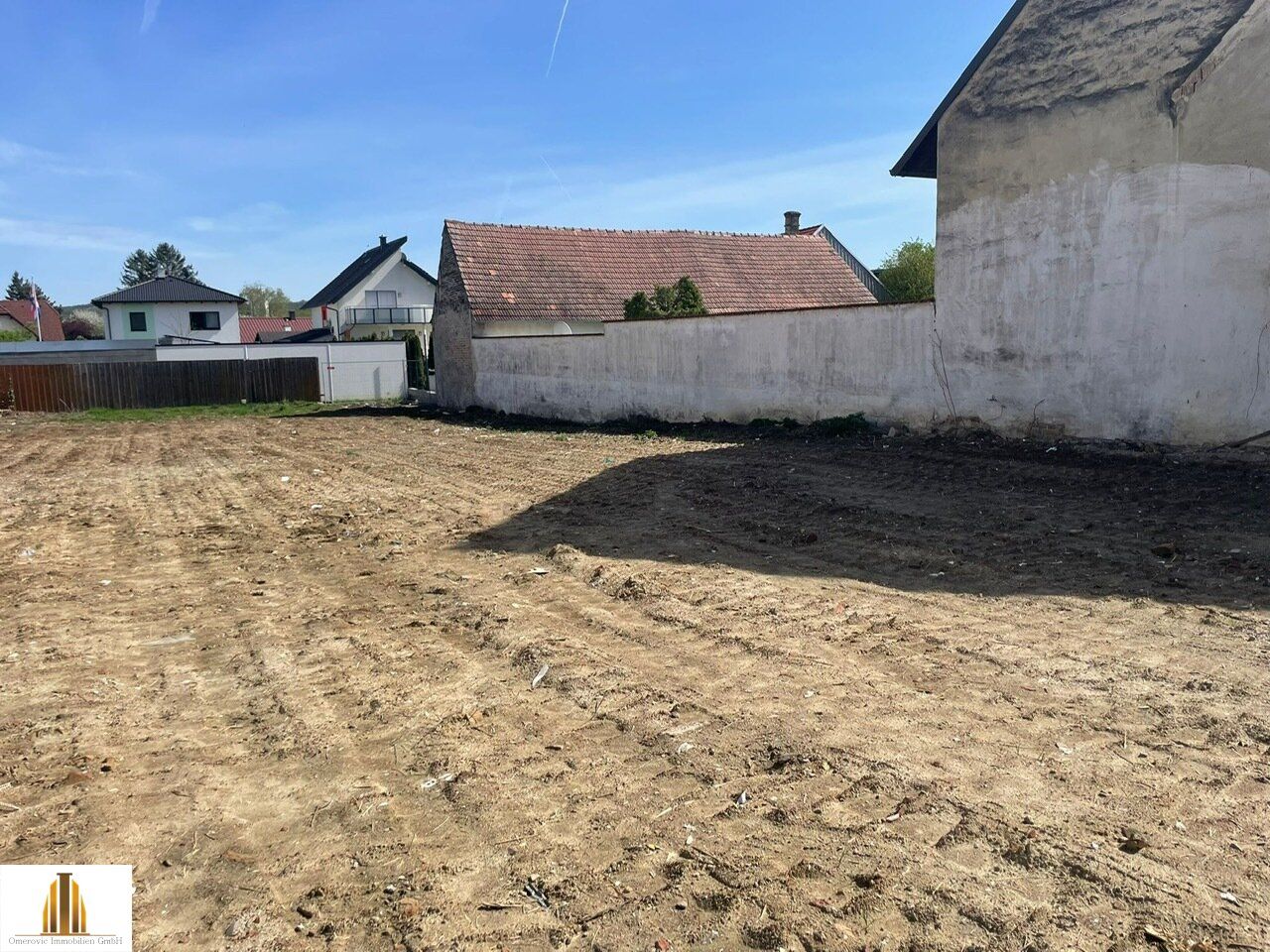 880 m² sonnig & ruhig - Baugenehmigung für 4 Wohneinheiten!
