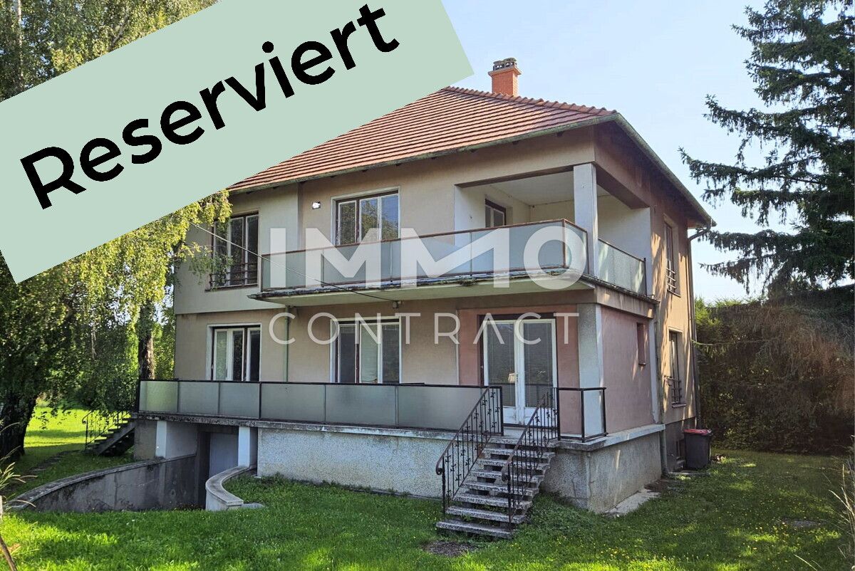 RESERVIERT! Traumhaft gelegenes großes Haus mit Potential auf idyllischem Grundstück
