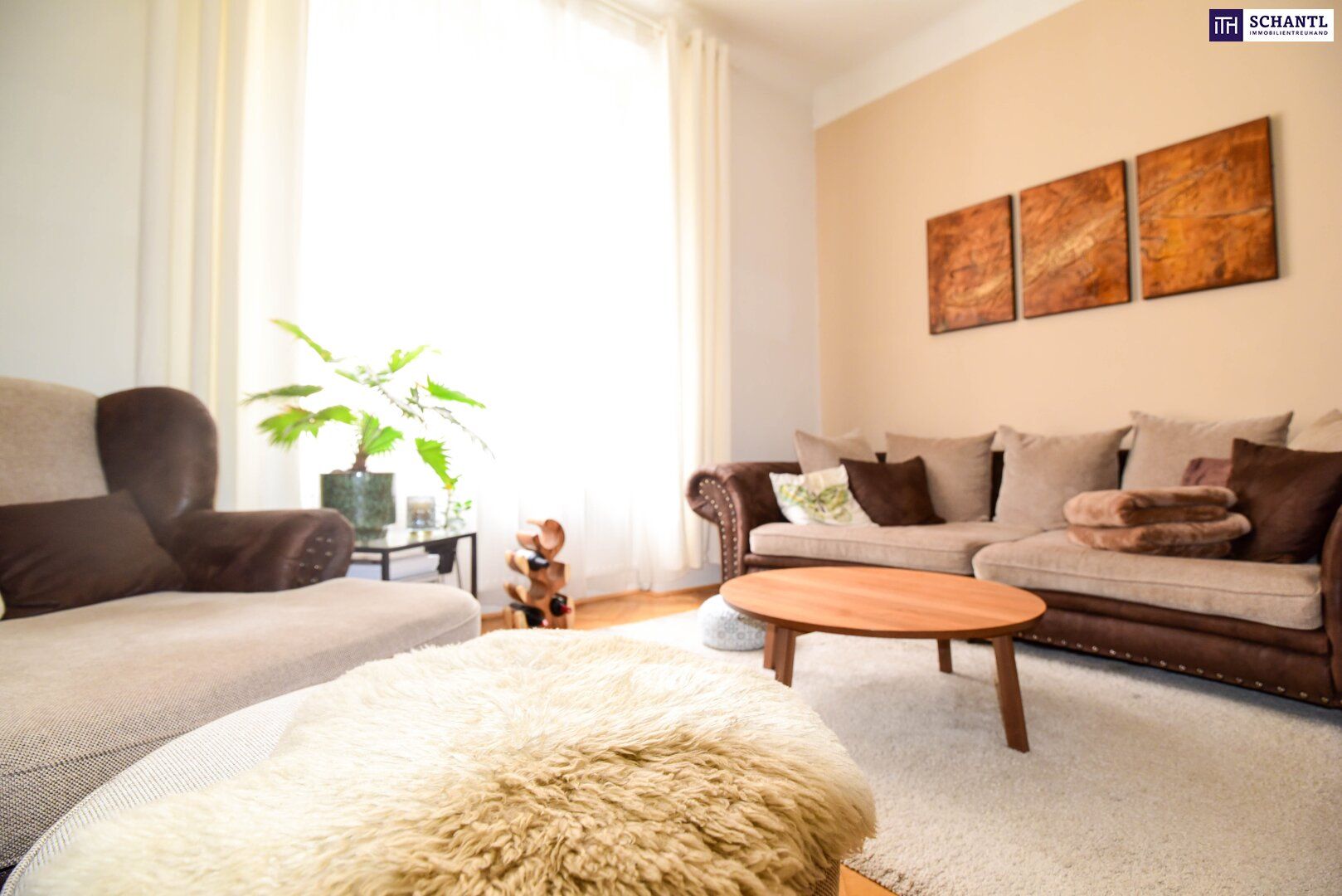 Charmante Altbauwohnung im Herzen von St. Leonhard, nur einen Steinwurf von der TU Graz entfernt! 3-Zimmer-Wohnung mit idealer Raumaufteilung und gemütlichem Innenhofbalkon - ein Traum für Stadtliebhaber.