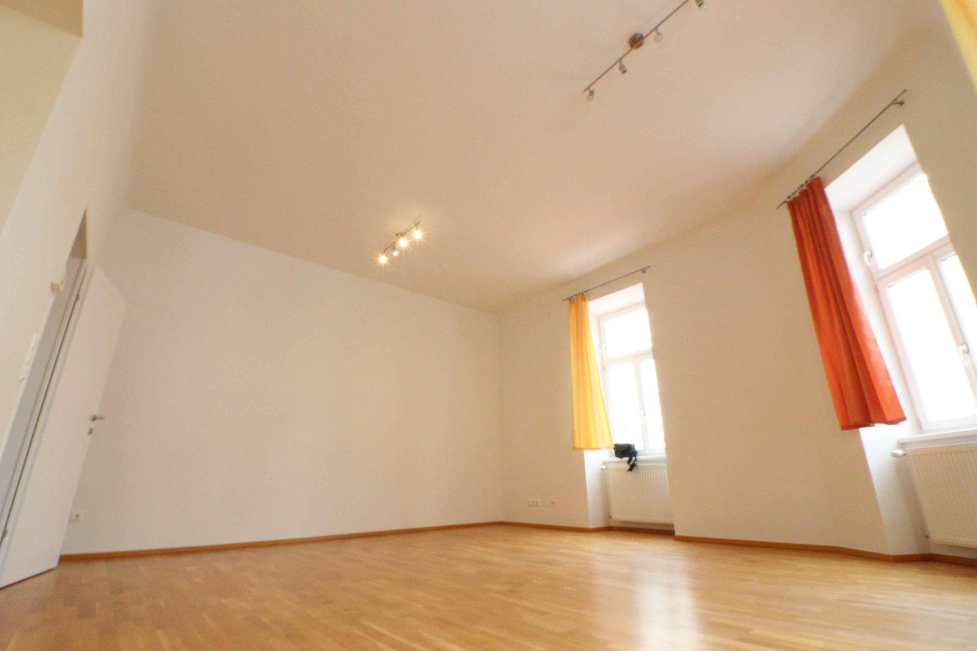 Top Sanierte 2 Zimmerwohnung beim Kardinal Rauscher-Platz