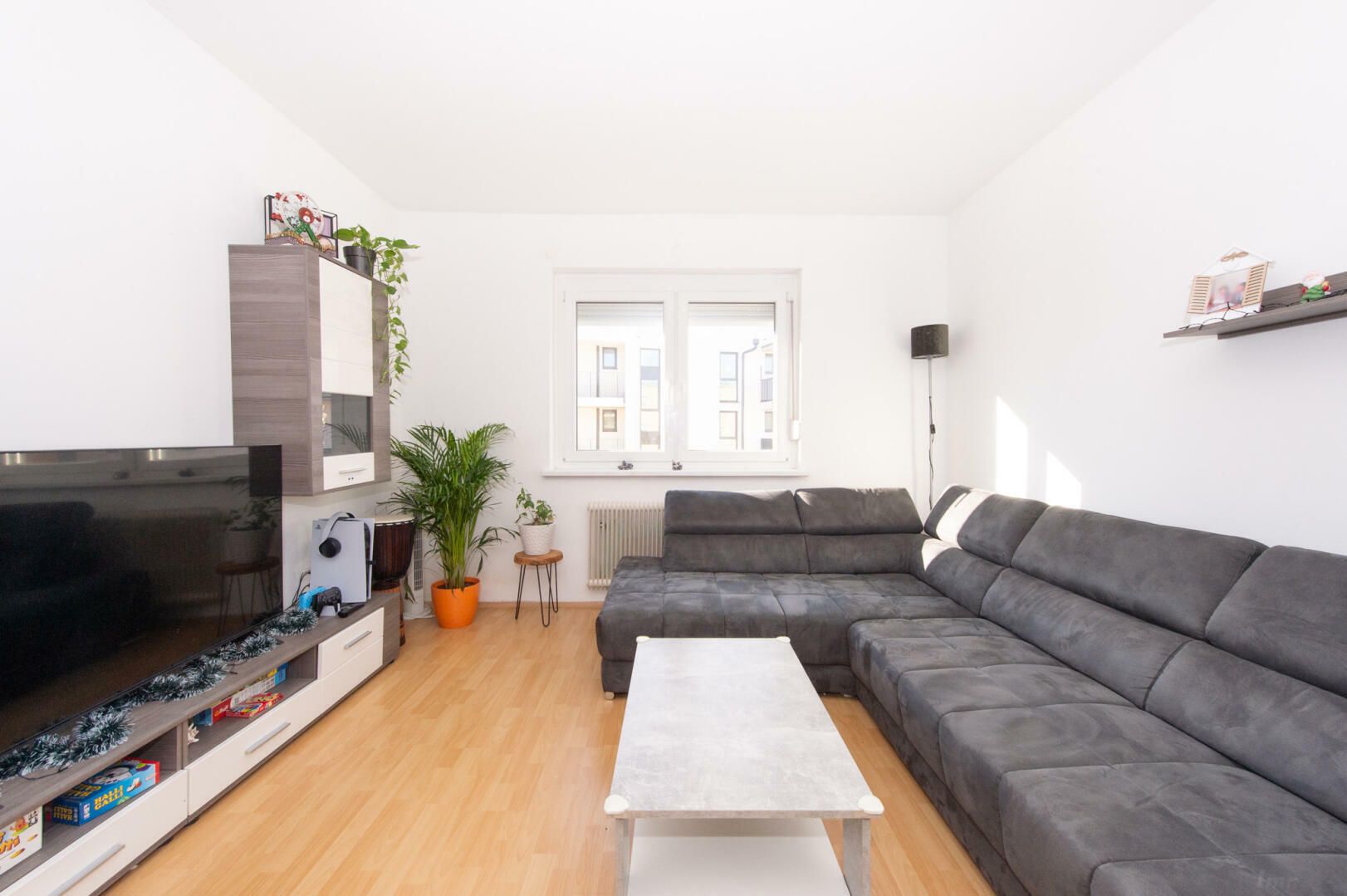 Wohntraum im letzten Liftstock - durchdachte 3-Zimmer-Wohnung mit Balkon!