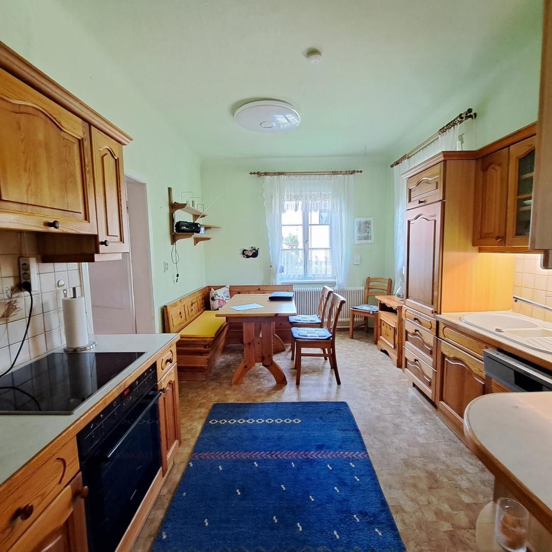 5 Zimmer! Ruhe und ganz viel Grün!