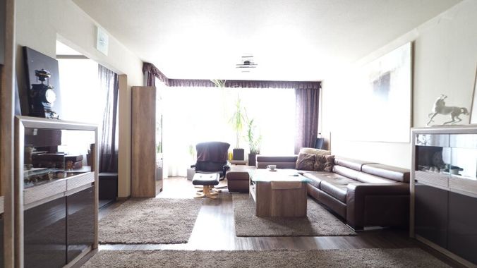 Wohnzimmer (O)