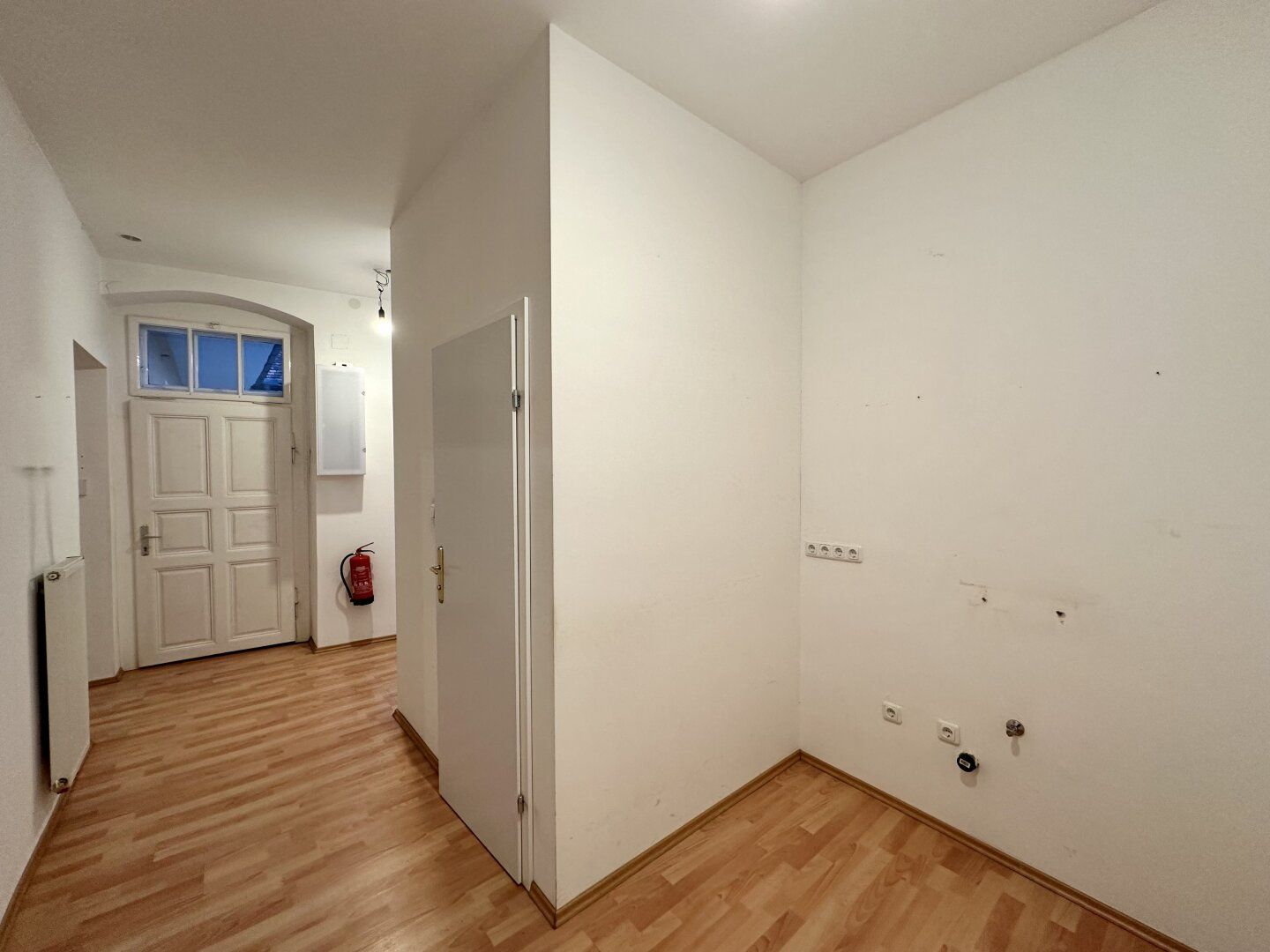 Altbau Büro / Ordination / Praxis beim Grünen Markt! - Ansicht 4