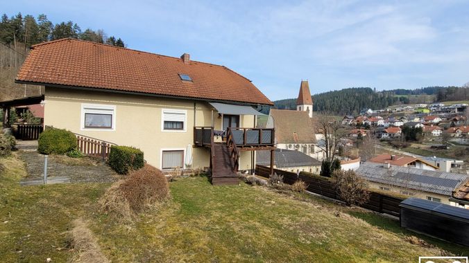 Hausansicht S/W