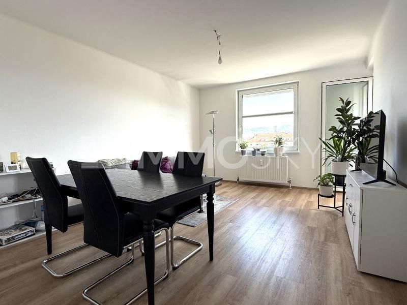 Entzückendes Juwel in Taxham mit Loggia, Garage
