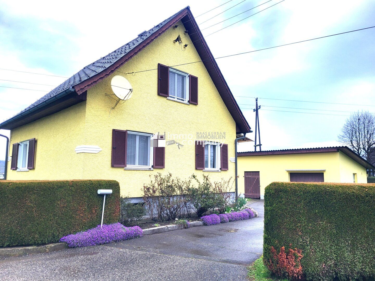 Fast Alleinlage! Bezugsfertiges Haus mit 5 Zimmer in herrlicher Ruhelage