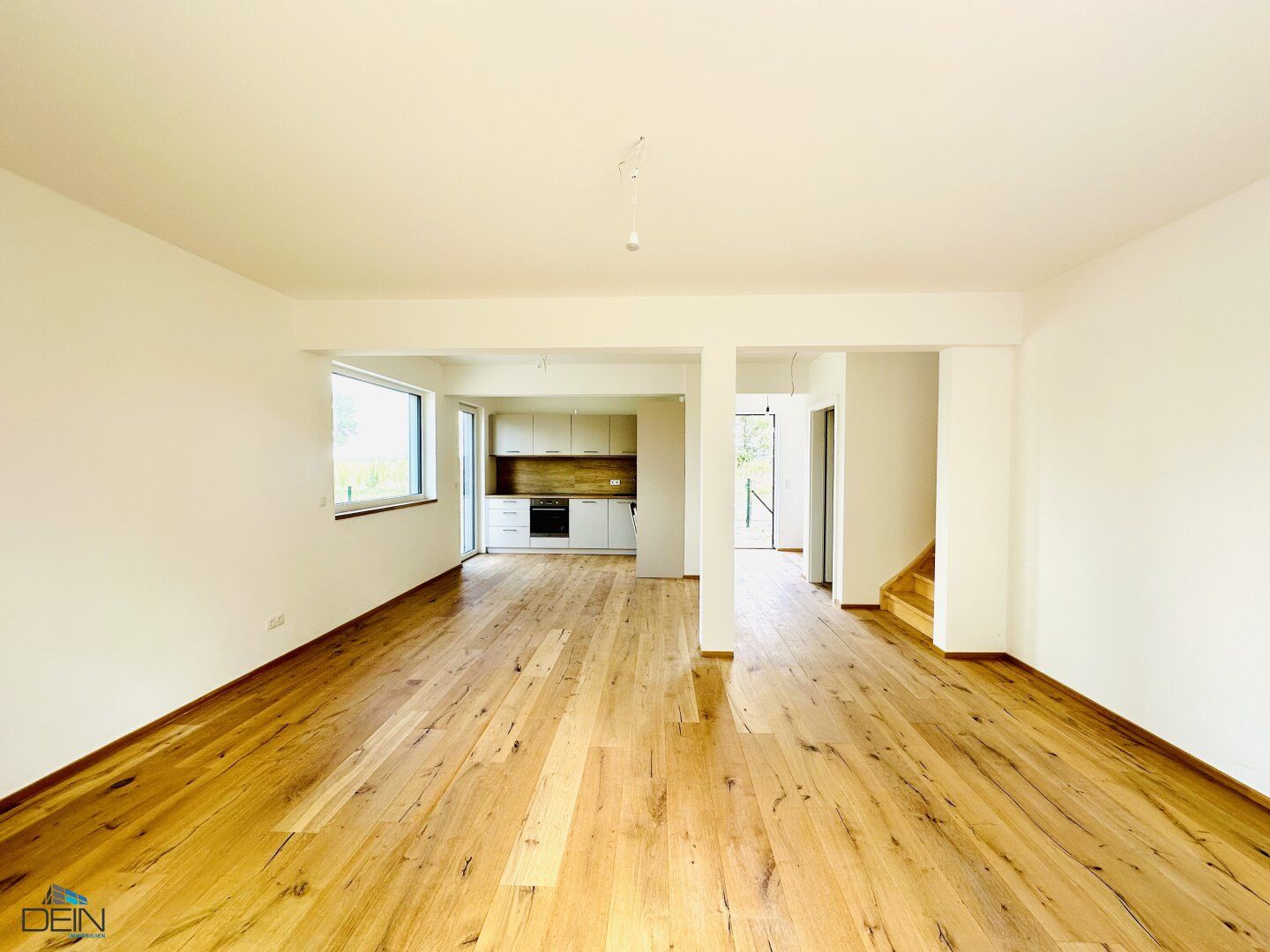 LETZTES HAUS! TRAUMHAFTE 4 ZIMMER DOPPEL-/REIHENHÄUSER MIT EIGENGÄRTEN INKL. KÜCHEN IN NEUESSLING!