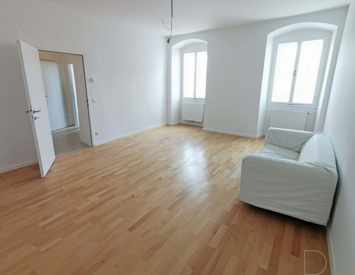 DB IMMOBILIEN | Vermietete, Top sanierte Wohnung zu verkaufen! Kurzzeit Vermietungen möglich!