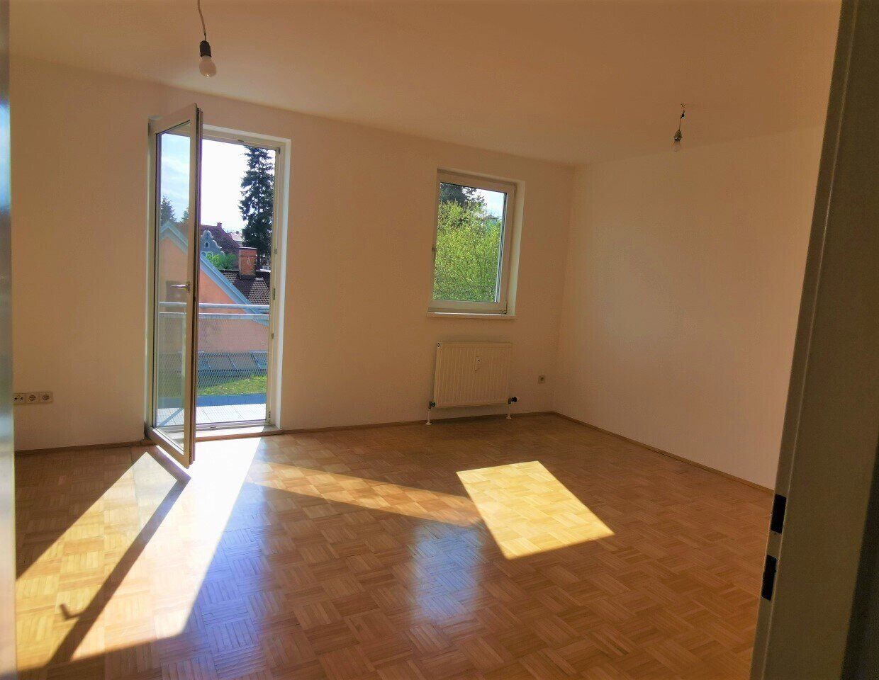 Nähe Uni und LKH: Vermietete 1-Zimmer-Wohnung mit großer Südterrasse in begehrter Lage!