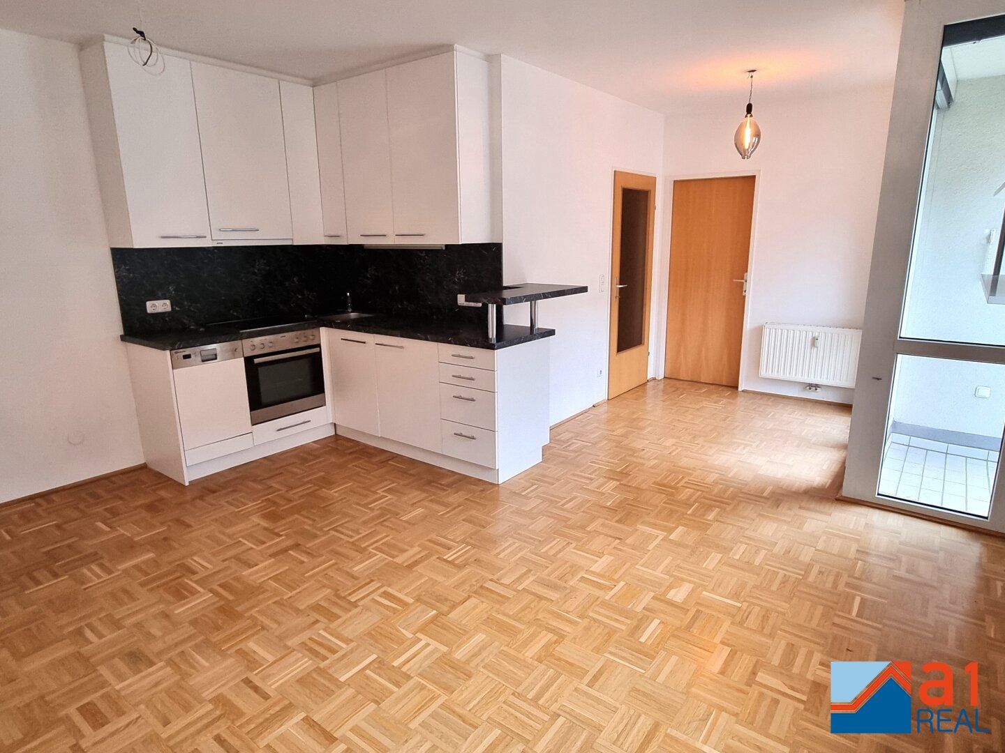 2- Zimmerwohnung mit Loggia und Tiefgaragenabstellplatz Nähe Johannes Kepler Universität!