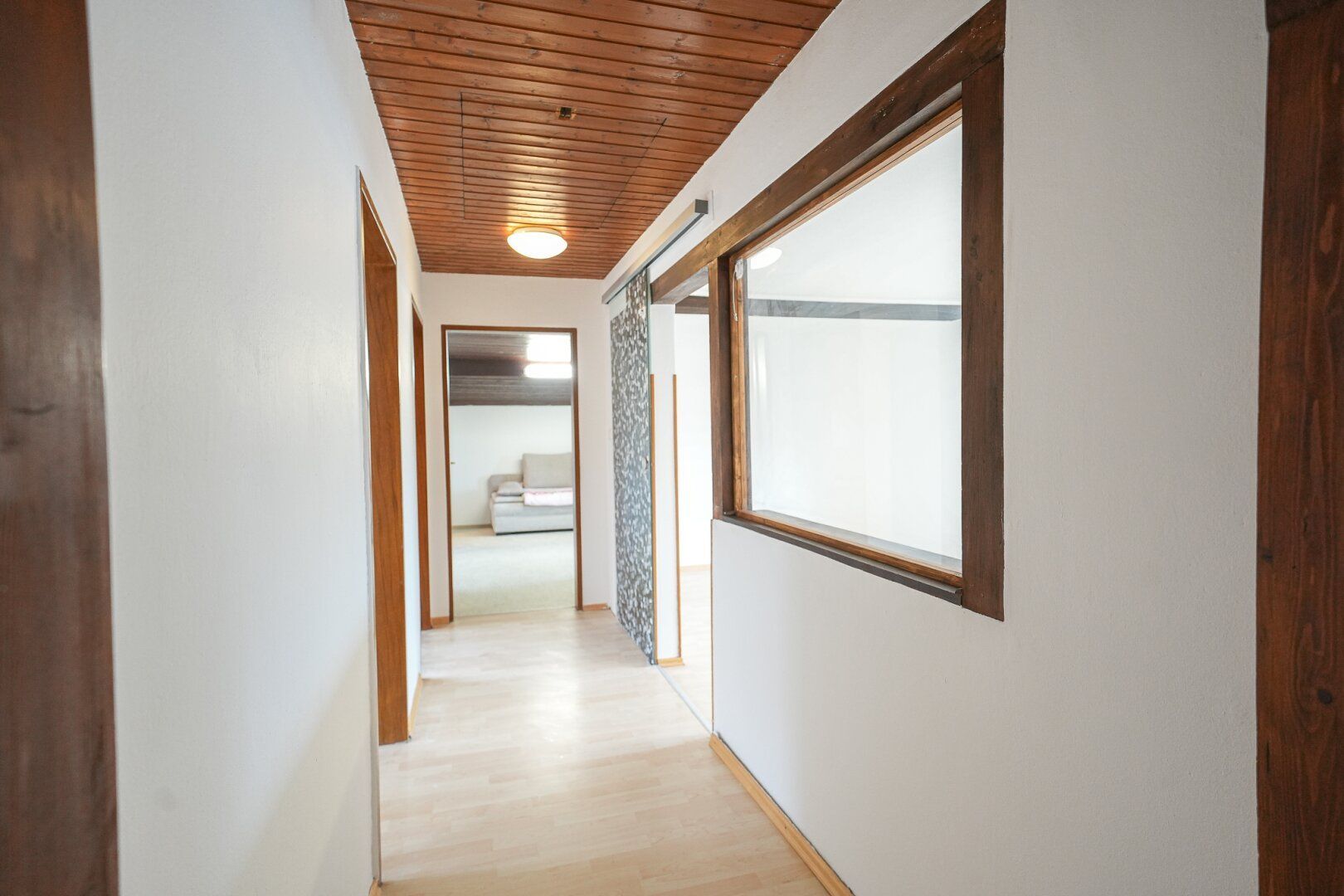 STANS - ZENTRAL BEGEHBARE 4,5 ZIMMERWOHNUNG MIT BALKON UND GARTEN