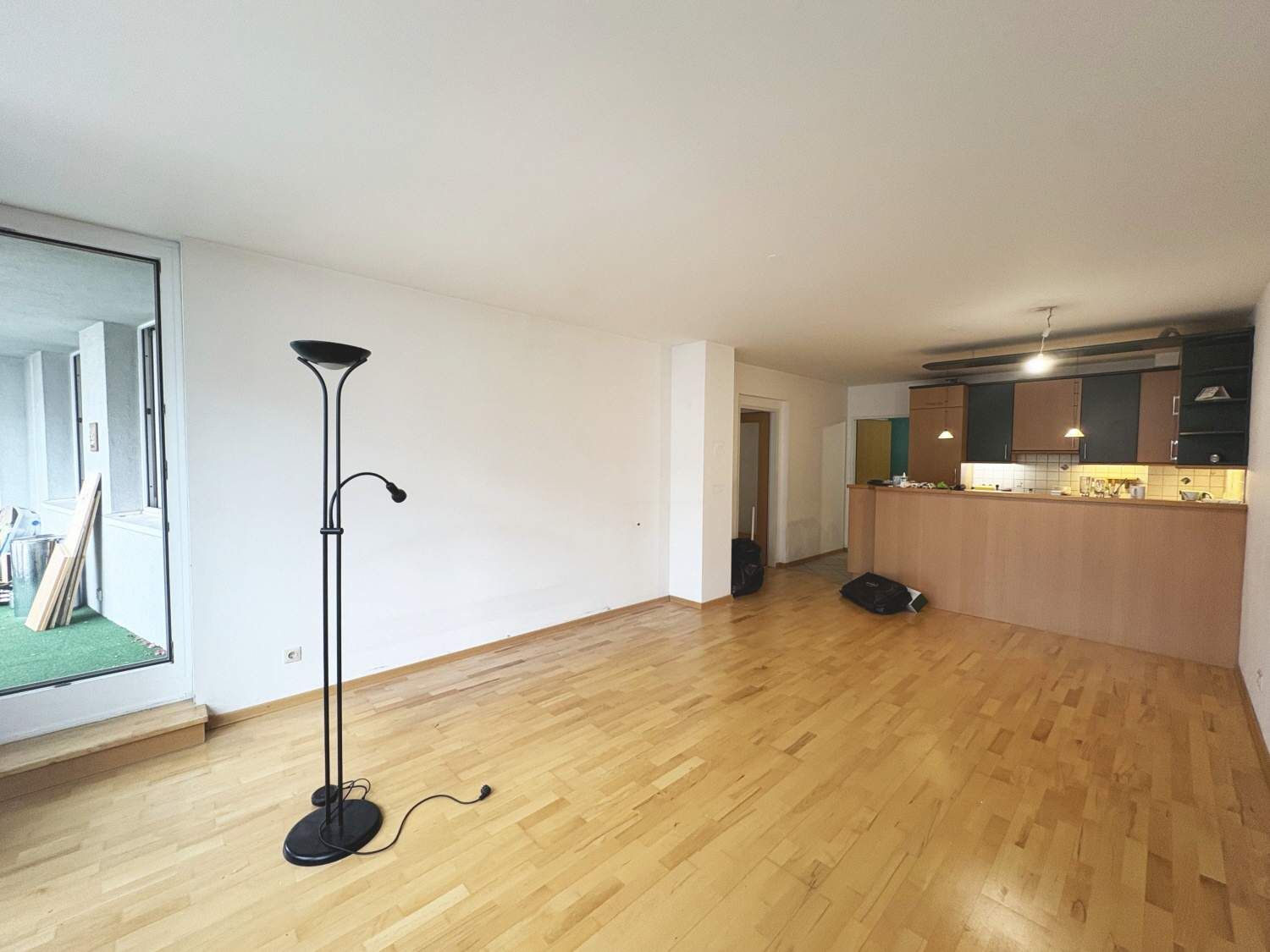 Geförderte 4-Zimmer-Wohnung mit Loggia -  FINANZIERUNGSBEITRAG