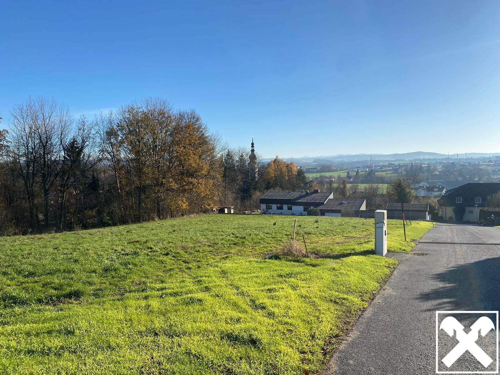 Attraktives, sonniges Baugrundstück in begehrter Lage - Ansicht 3