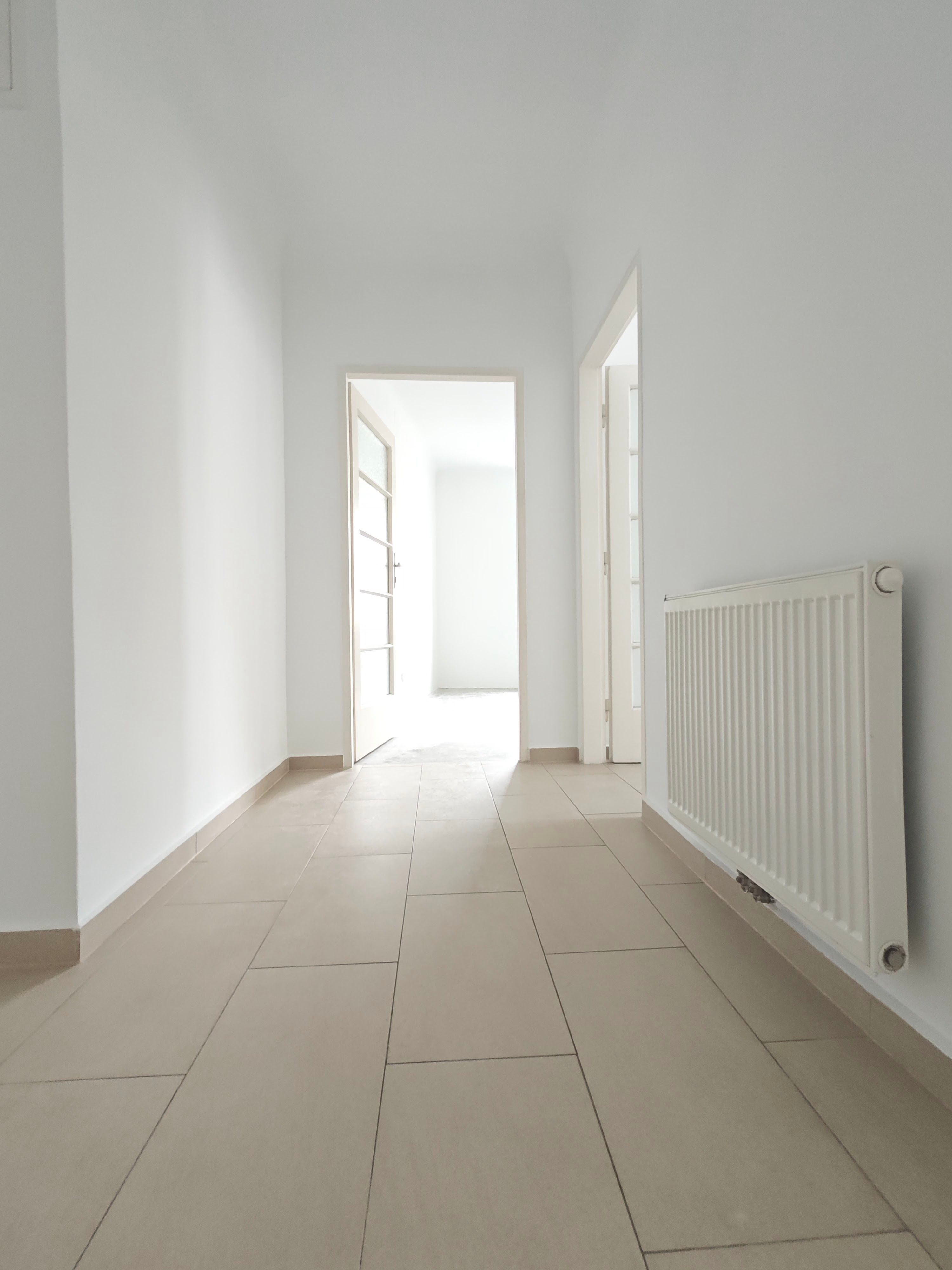 PROVISIONSFREI! Ruhige, helle und sanierte 2 Zimmer Wohnung in Fasanviertel!