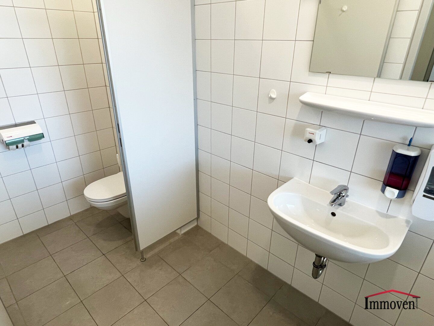 PROVISIONSFREI - Laßnitzhöhe - lichtdurchflutete Büroräumlichkeiten! - Mehr