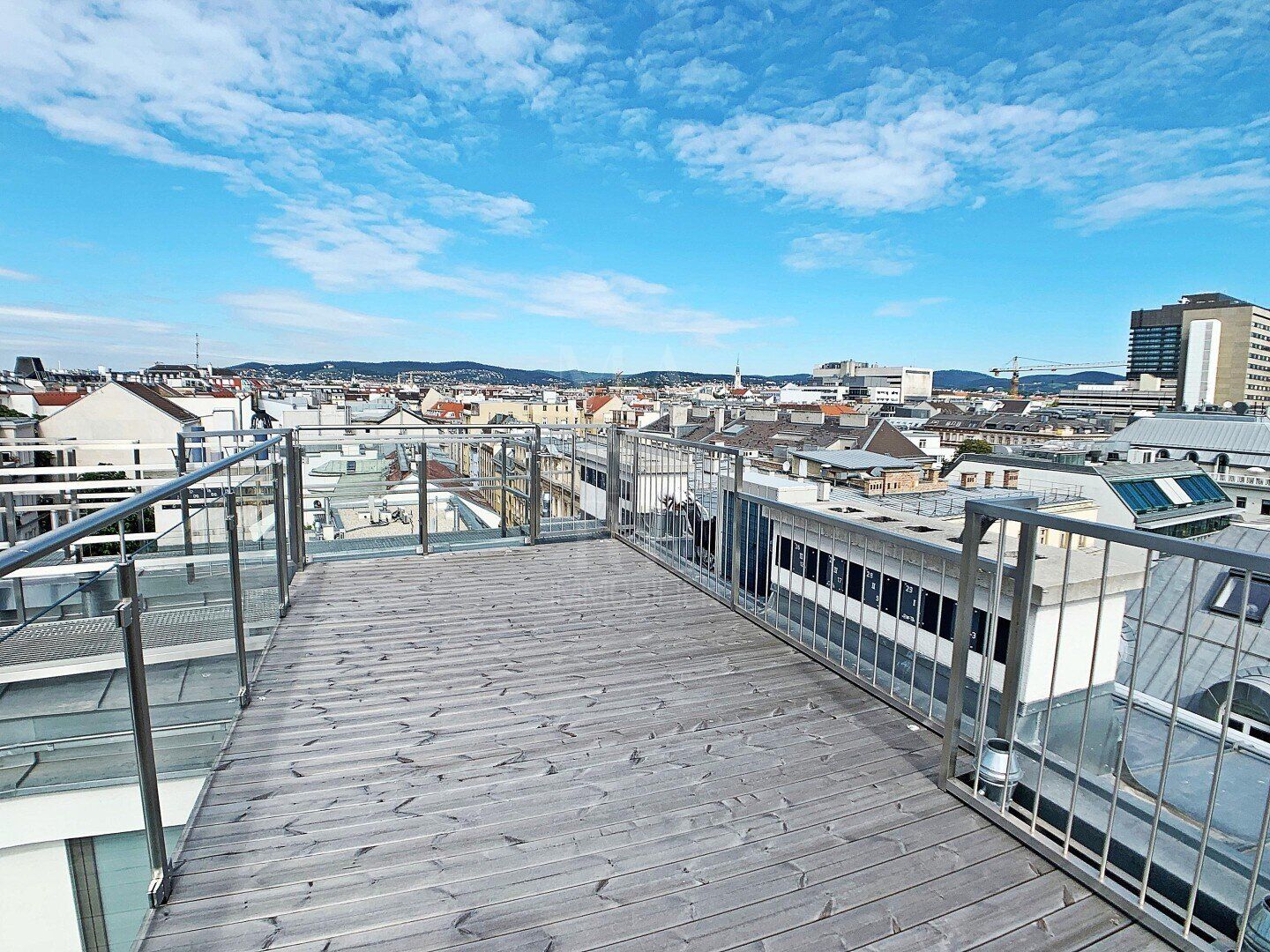 Dachterrassen-Maisonette - sensationeller Blick