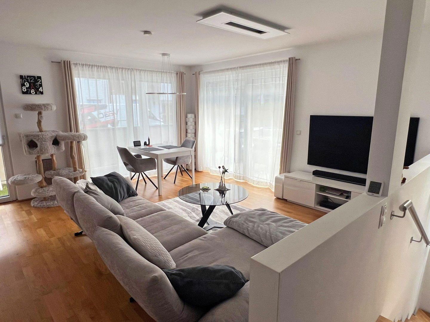 Schöne Wohnung mit Terrasse und Garten