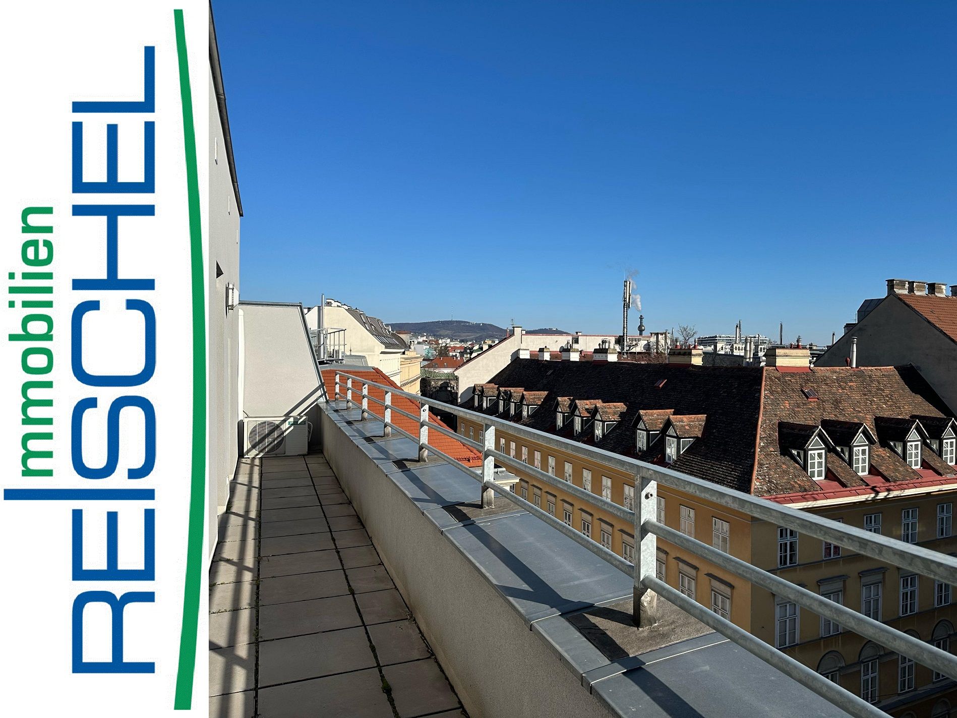 Dachgeschosswohnung nahe Votivkirche mit Dachterrasse