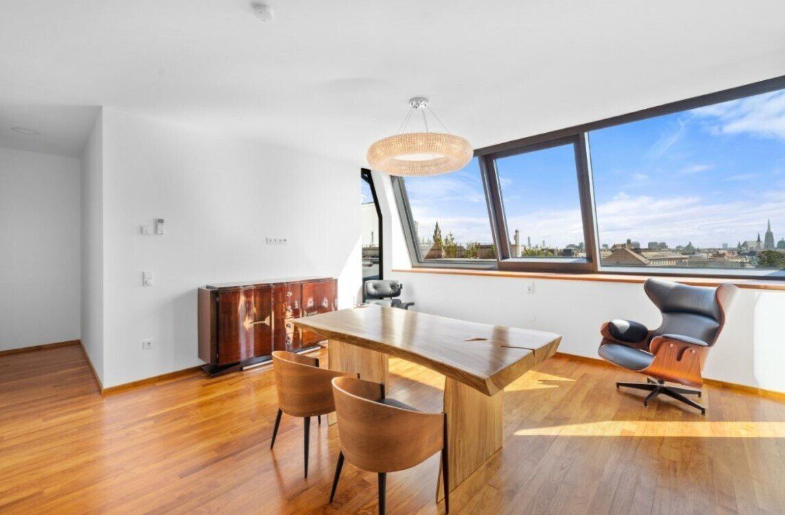 Exklusives Wohnen im Herzen Wiens - Dachgeschoßwohnung mit 285m² und traumhafter Terrasse!