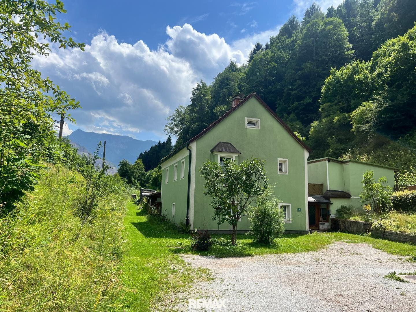 *** KAUFANBOT VORHANDEN *** "Vielseitiges Wohnhaus mit Charakter in historischer Umgebung"