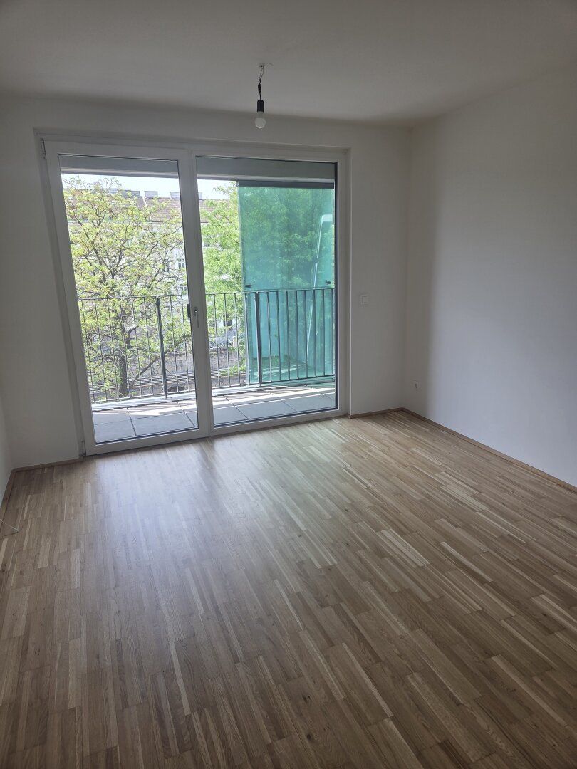 DIREKTE BAUTRÄGERVERGABE! SUPERMARKT IM HAUS! DIREKTE U-BAHN ANBINDUNG, LOGGIA , INKL KÜCHE!